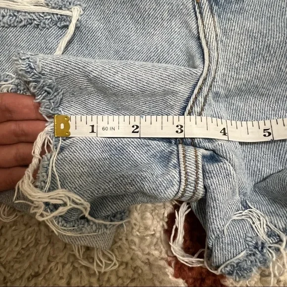 Vintage Calvin Klein distressed High waisted shorts size 25